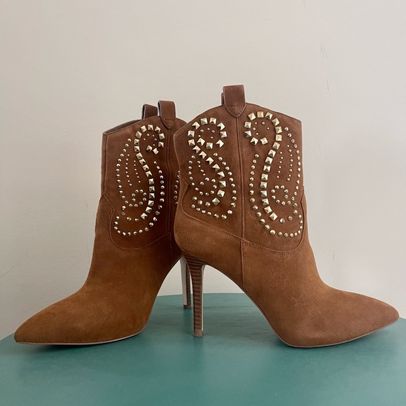 Used Michael Kors leather(suede) high heels brown boots,size 7,5 - Picture 3 of 9